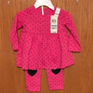 New first impression baby girl 2 piece set 100% cotton size 6-9 months.